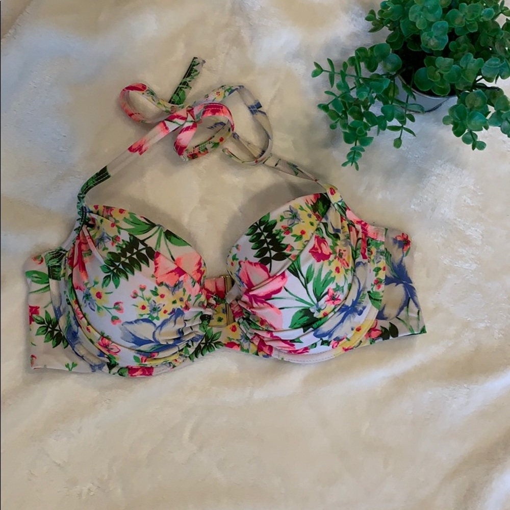 Victoria’s Secret halter bikini top